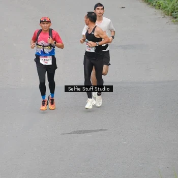 Runner Photo 8975212