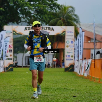 Runner Photo 8975215