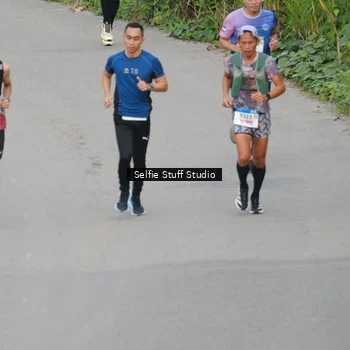 Runner Photo 8975221
