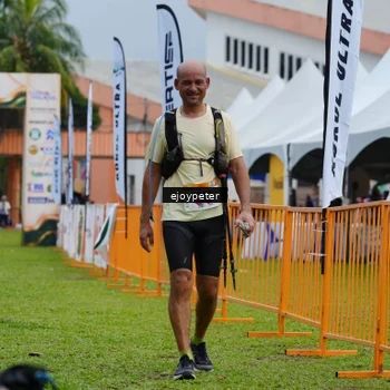 Runner Photo 8975226
