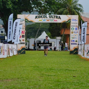Runner Photo 8975238