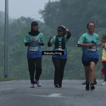 Runner Photo 8975243