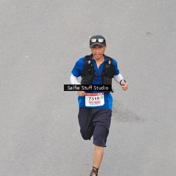 Runner Photo 8975250