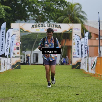 Runner Photo 8975252