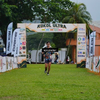 Runner Photo 8975258