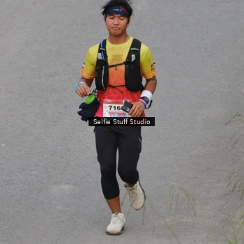Runner Photo 8975263