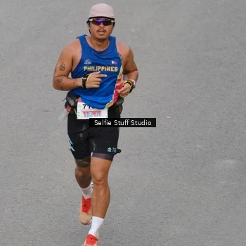 Runner Photo 8975265