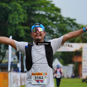 Runner Photo 8975268
