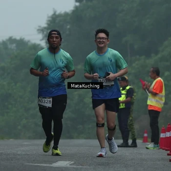 Runner Photo 8975274