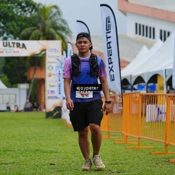 Runner Photo 8975283
