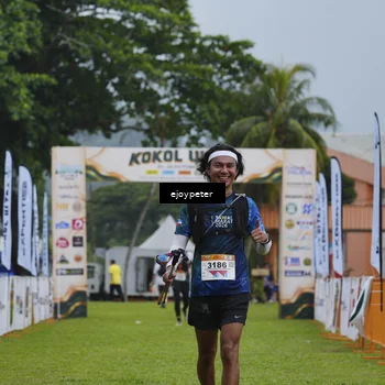Runner Photo 8975297