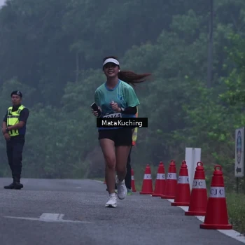 Runner Photo 8975298