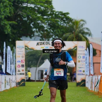 Runner Photo 8975303