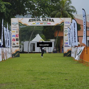 Runner Photo 8975310