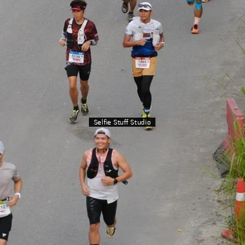Runner Photo 8975318