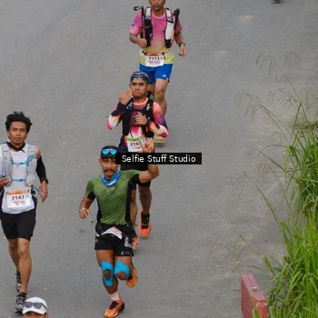 Runner Photo 8975326