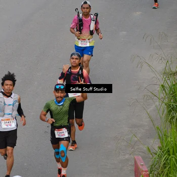 Runner Photo 8975335