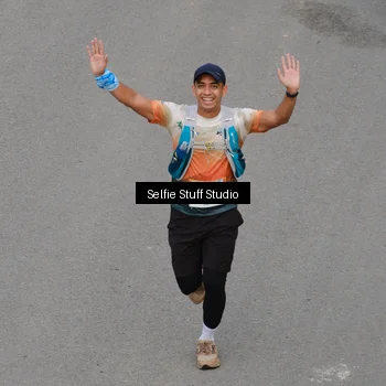 Runner Photo 8975349