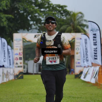 Runner Photo 8975351