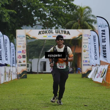 Runner Photo 8975353