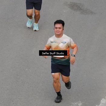 Runner Photo 8975369