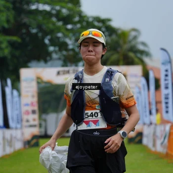 Runner Photo 8975376