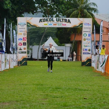 Runner Photo 8975378