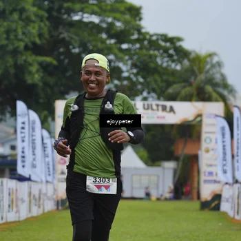 Runner Photo 8975390