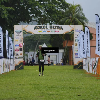 Runner Photo 8975399