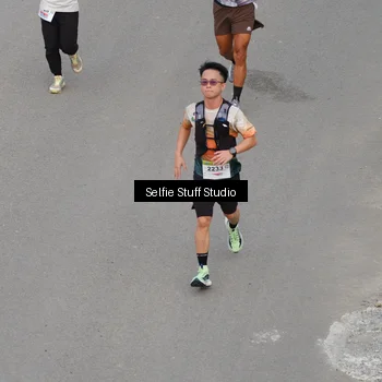 Runner Photo 8975405