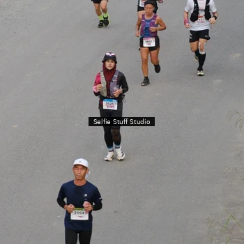 Runner Photo 8975412