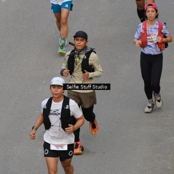Runner Photo 8975443