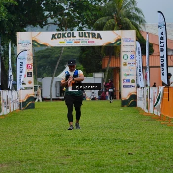 Runner Photo 8975445