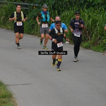 Runner Photo 8975451