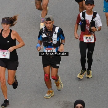 Runner Photo 8975454