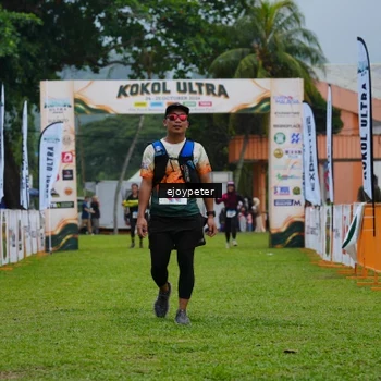 Runner Photo 8975459