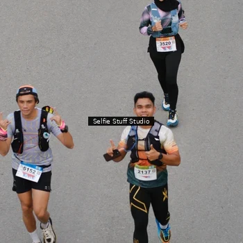 Runner Photo 8975474