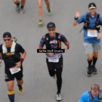 Runner Photo 8975491
