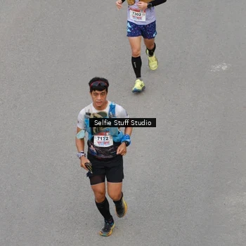 Runner Photo 8975492