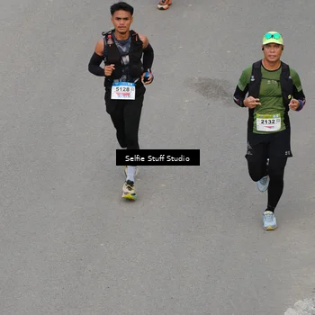 Runner Photo 8975497
