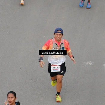 Runner Photo 8975514