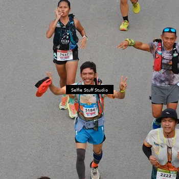 Runner Photo 8975517