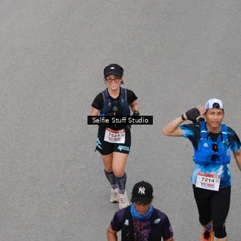 Runner Photo 8975537