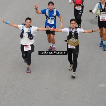 Runner Photo 8975547