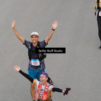 Runner Photo 8975556