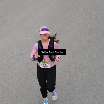 Runner Photo 8975557