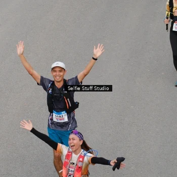 Runner Photo 8975559