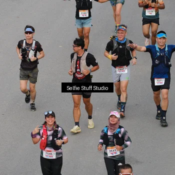 Runner Photo 8975565