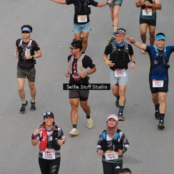 Runner Photo 8975571