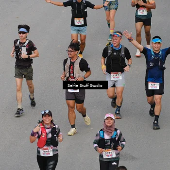 Runner Photo 8975572